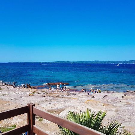 ~ Green House Sul Mare ~ Βίλα Calasetta Εξωτερικό φωτογραφία