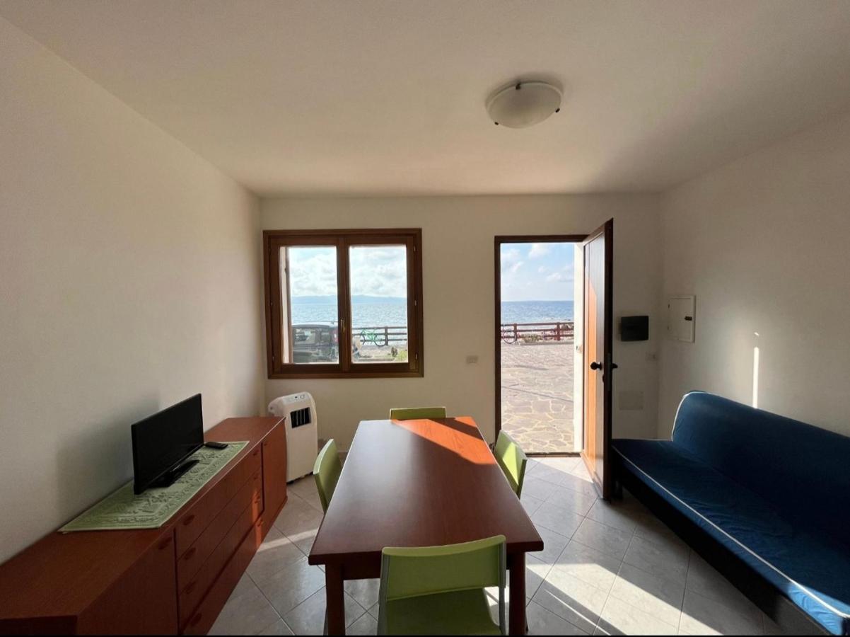 ~ Green House Sul Mare ~ Βίλα Calasetta Εξωτερικό φωτογραφία
